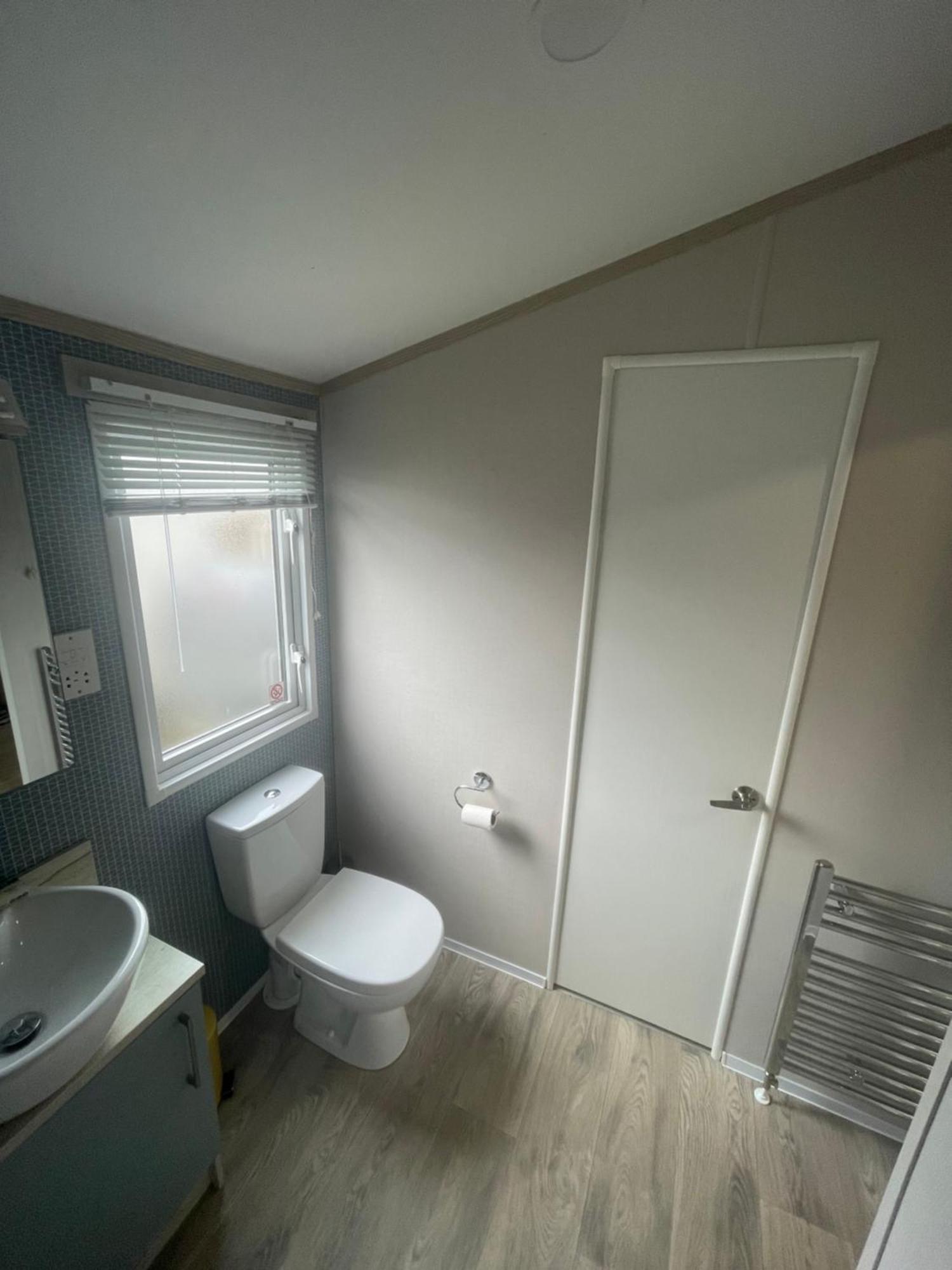 Loch View 30 Hotel Stranraer Exterior photo